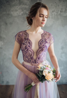 sonhar com vestido de noiva roxo