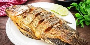 Sonhar com peixe frito