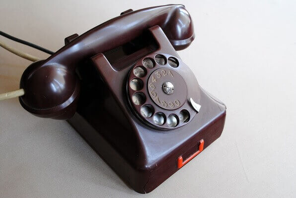 Sonhar com telefones