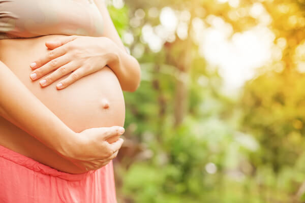 Sonhar com barriga de grávida