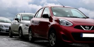 Sonhar com carro vermelho