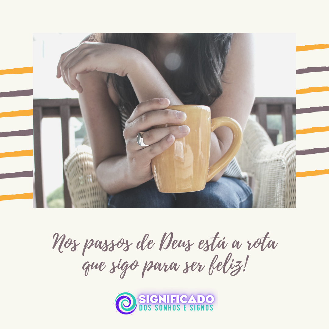 Frase para foto sozinha tomando café