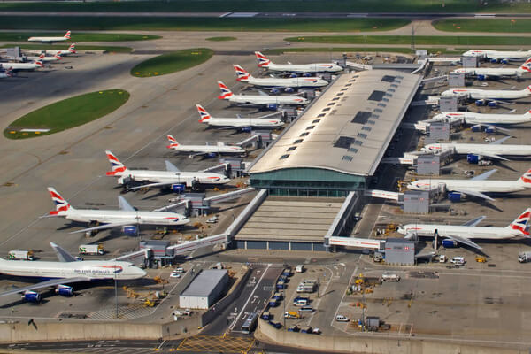 Sonhar com aeroporto