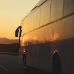 Sonhar com viagem de ônibus: o que significa? É bom ou ruim?