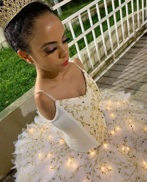 Bailarina sem braços