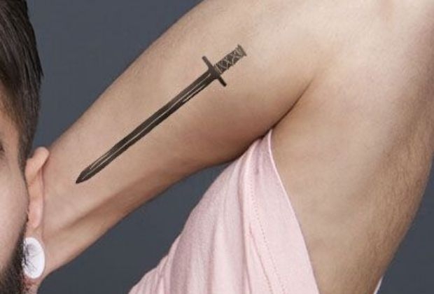 Espada tatuagem