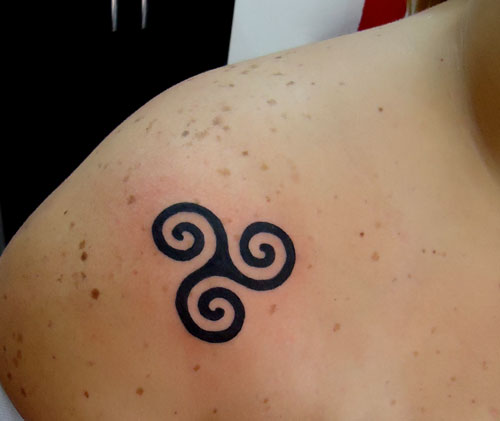 Triskle - Melhores tatuagens para o signo de Virgem
