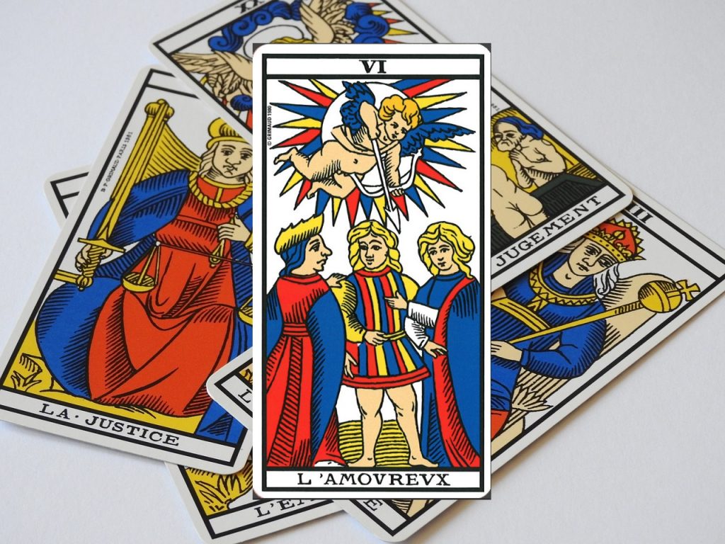 Significado da carta os Enamorados no Tarot: veja aqui! Significado da carta os Enamorados no Tarot: veja aqui!