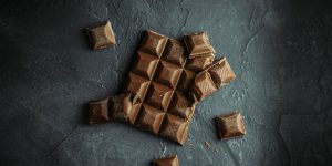 Sonhar com chocolate Vai REVELAR algo IMPORTANTE na sua VIDA (Imagem: Temas Pap/ Unsplash)